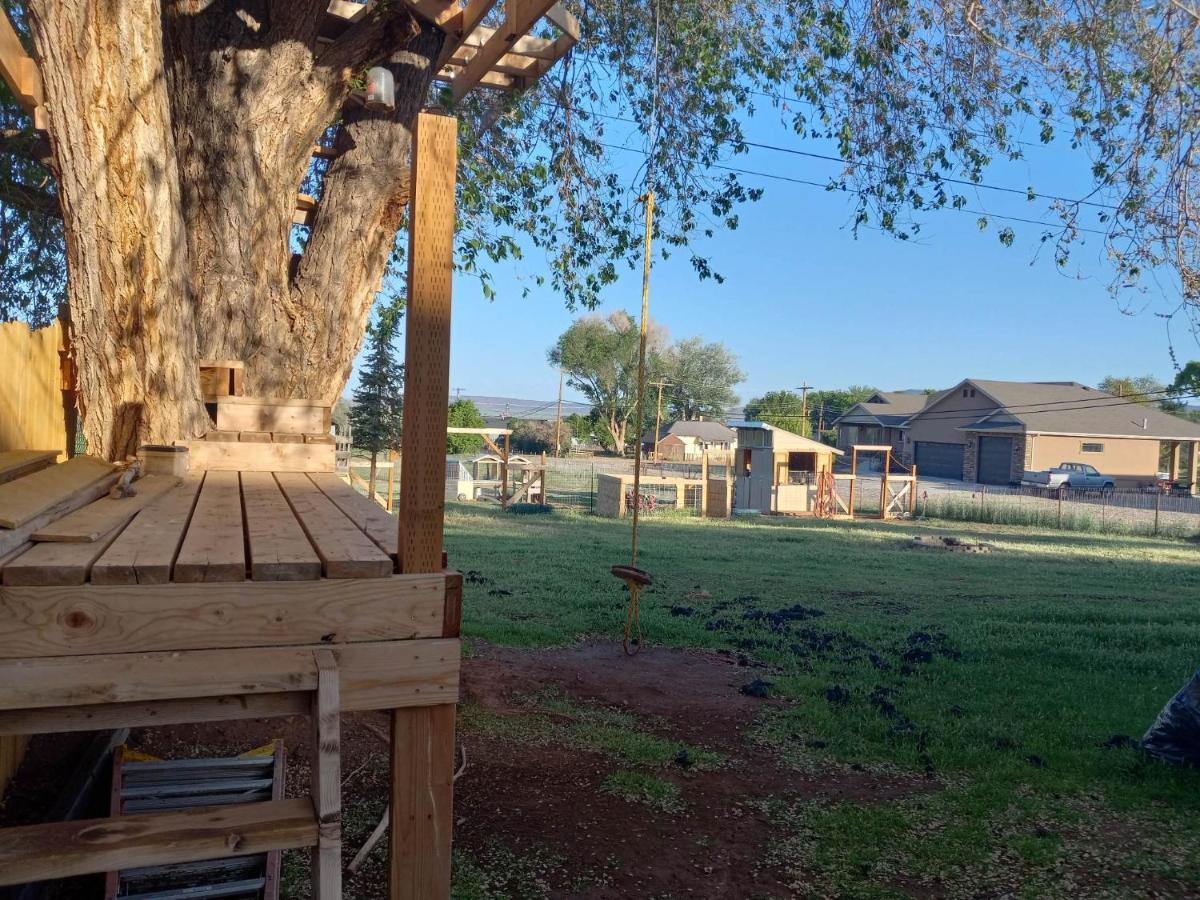 Red Creek Inn And Farm Parowan Exterior photo